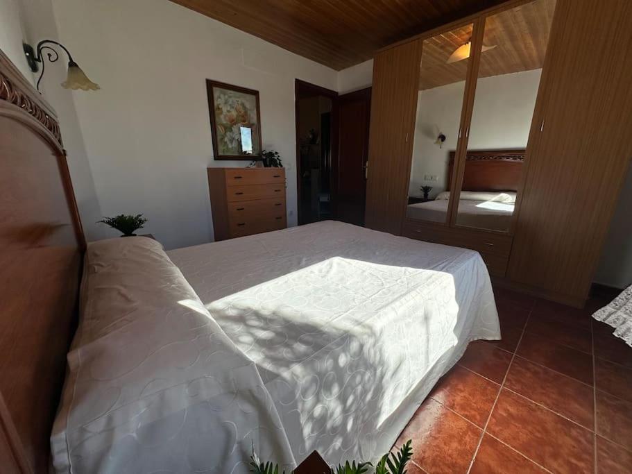 Villa Increible Casita De Pueblo. à Ugena Extérieur photo