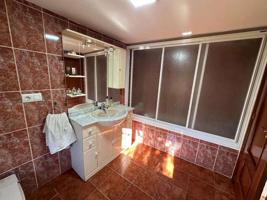 Villa Increible Casita De Pueblo. à Ugena Extérieur photo