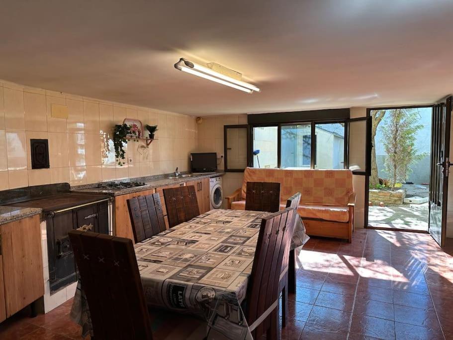 Villa Increible Casita De Pueblo. à Ugena Extérieur photo